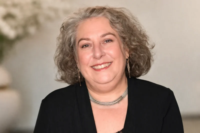 Jayne Posner Biography: Life, Family, and Facts